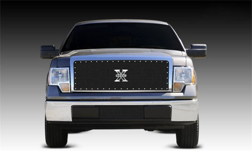T-Rex Grilles - T-Rex Grilles 6715681 X-Metal Series Studded Mesh Grille