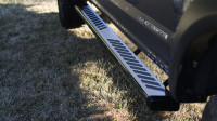 Lund - Lund 28665030 Summit Ridge 2.0 Running Board Kit - Image 3