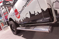 Dee Zee - Dee Zee DZ16402 Black-Tread Aluminum Side Step 6 in. Oval Cab Length - Image 4